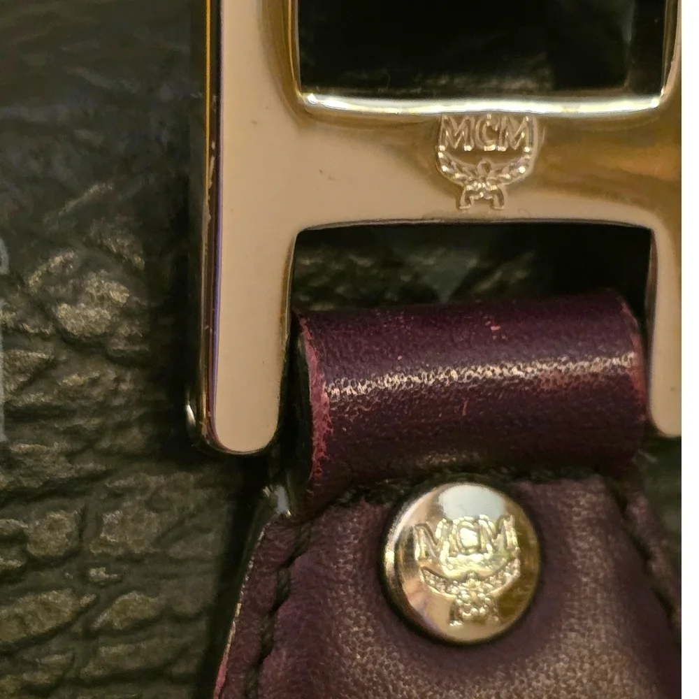 Rare Vintage MCM München Lion Satchel w/ 2006 Auth Card | Collectors Piece